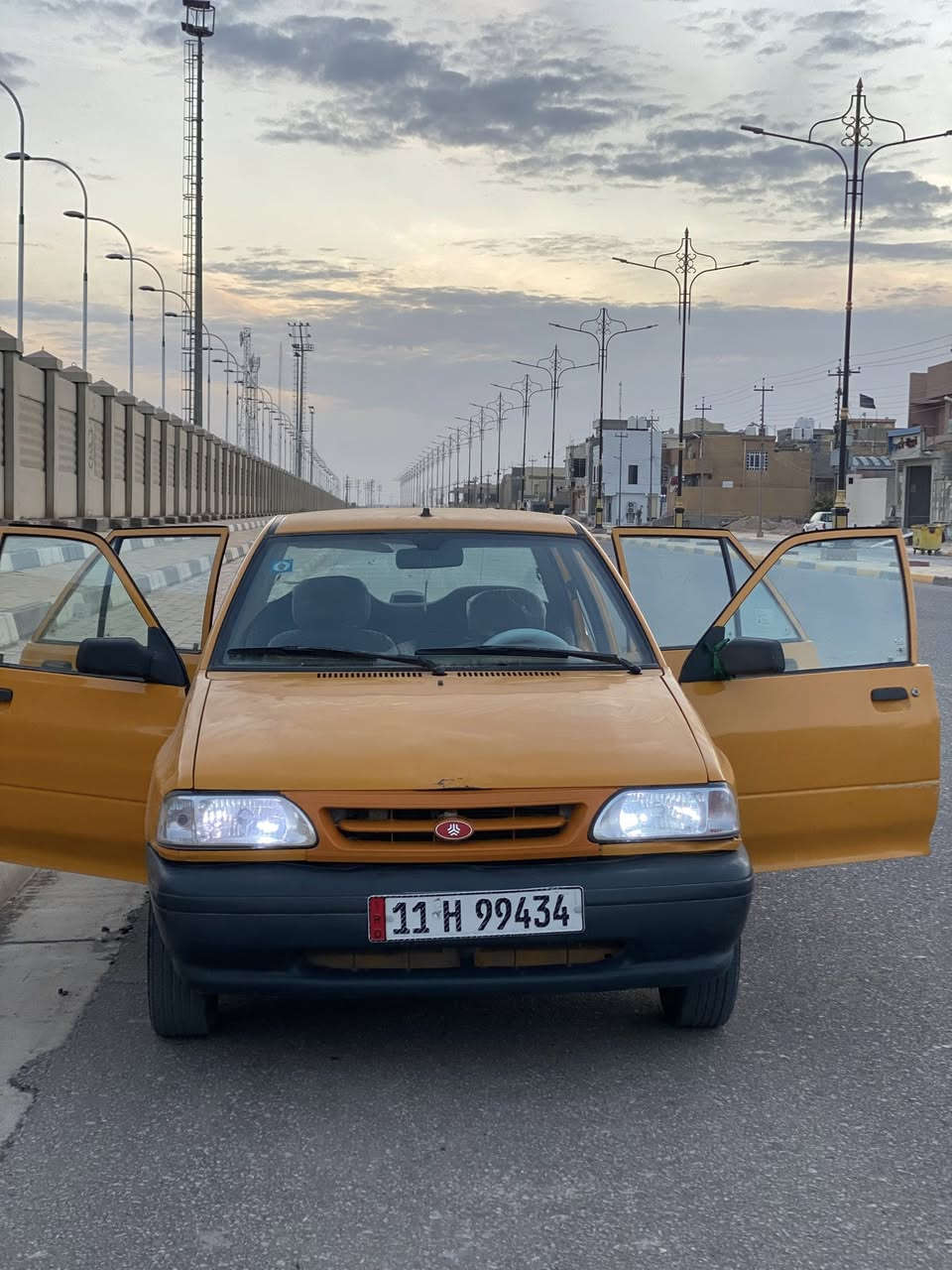 السلام عليكم سايبه للبيع موديل ٢٠٠/١٨ مكفوله كفاله عامه محرك كير خير من الله سياره حلوه نضيفه 49   بيه مجال مكاني كربلاء حي نصر قرب ملعب دولي وشراي يتصل على هاذه رقم ***********
