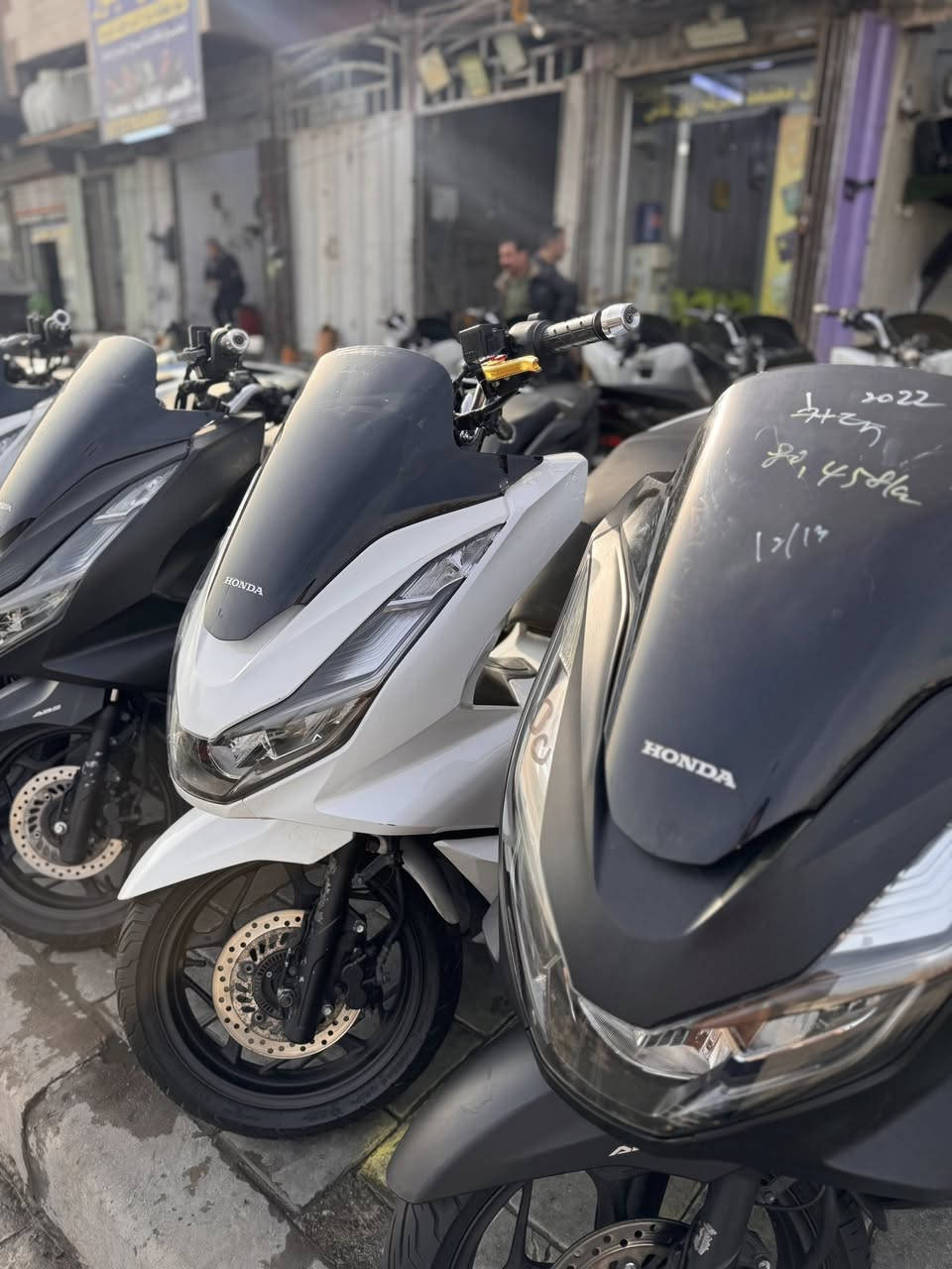 يا اللة 
الجيل الرابع الضمان السنة 
معرض حمودي السيد 
السعر.  19$ 
شارع الفلاح قطاع 30 
شباب فقط رابع ابيع


**إذا كنت صاحب هذا الإعلان وتريد حذفه لأي سبب، رجاءا أرسل رسالة إلى الدعم الفني**