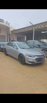 ماليبو LT • ٢٠٢٥ • صبغ ونص