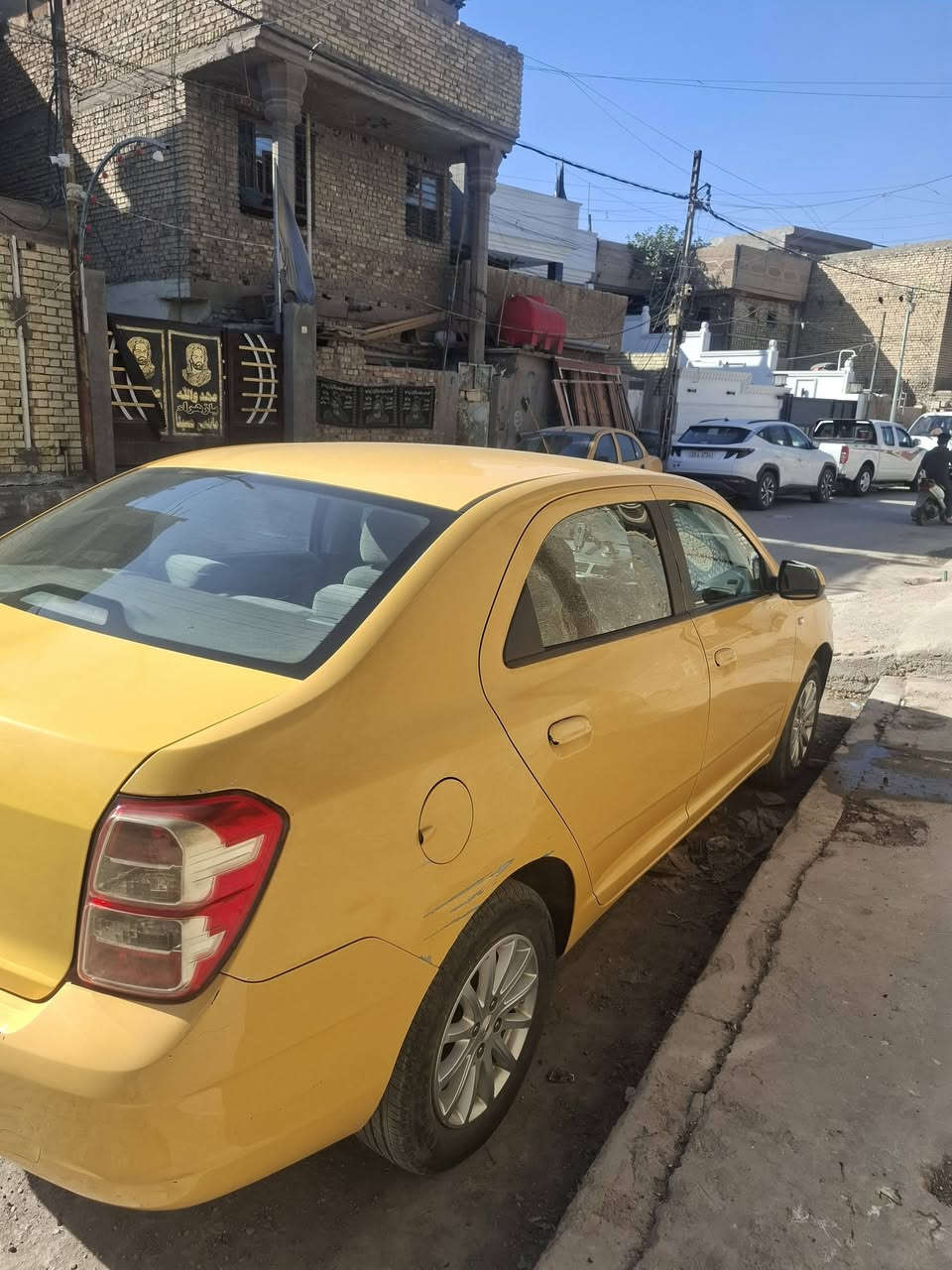 شوفر كوبلت للبيع ماشيه 130 الف بيه هاي الطخات كما موظح بصور الاستفسار على الرقم  ***********
