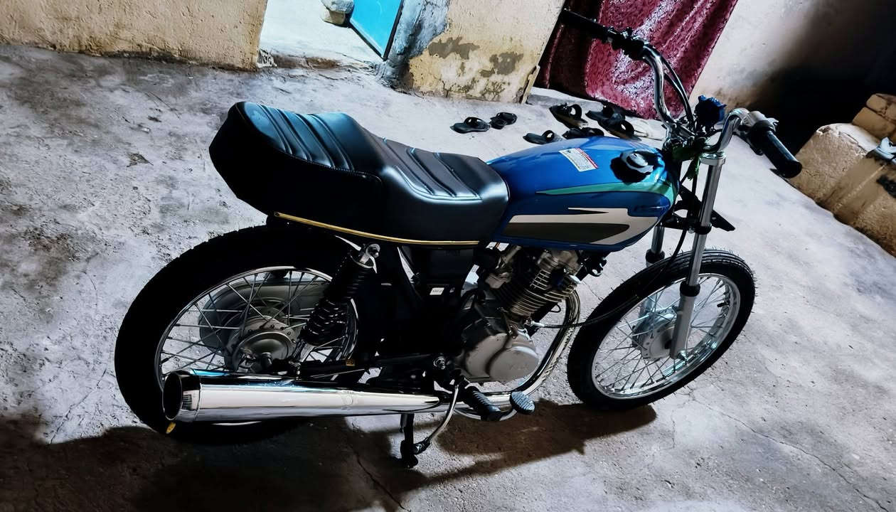 دراجه للبيع مبدل بستم ولفات أنتنس فقط
1️⃣دراجه خير من الله
 2️⃣شلعه فول
3️⃣ تعمير 25
4️⃣ بس محرك ما مبدل
5️⃣ دراجه أصولي  
سعر 750 بيها مجال قليل 
***********
