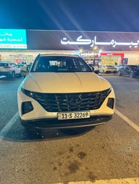 شباب الحلوه للبيع توكسان 2023خليجي فول او مكفول السياره بدون صبغ بدون ...