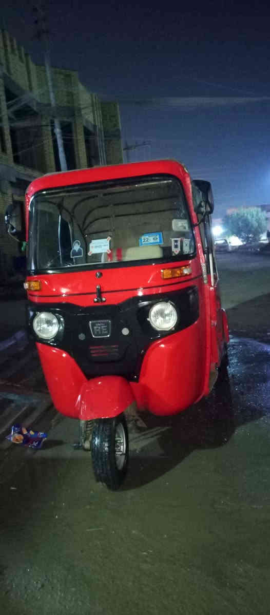 السلام عليكم
تكتك باجاج 22 شهر 11 مرقم مداور ثاني يوم
ضربه صفحه قليل ولغد بارد سعر 8و300وبيهه مجال 
ماكن ناصريه غراف 
ه‍***********
