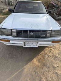 تويوتا كراون • قير حلو • كهربيات شغاله