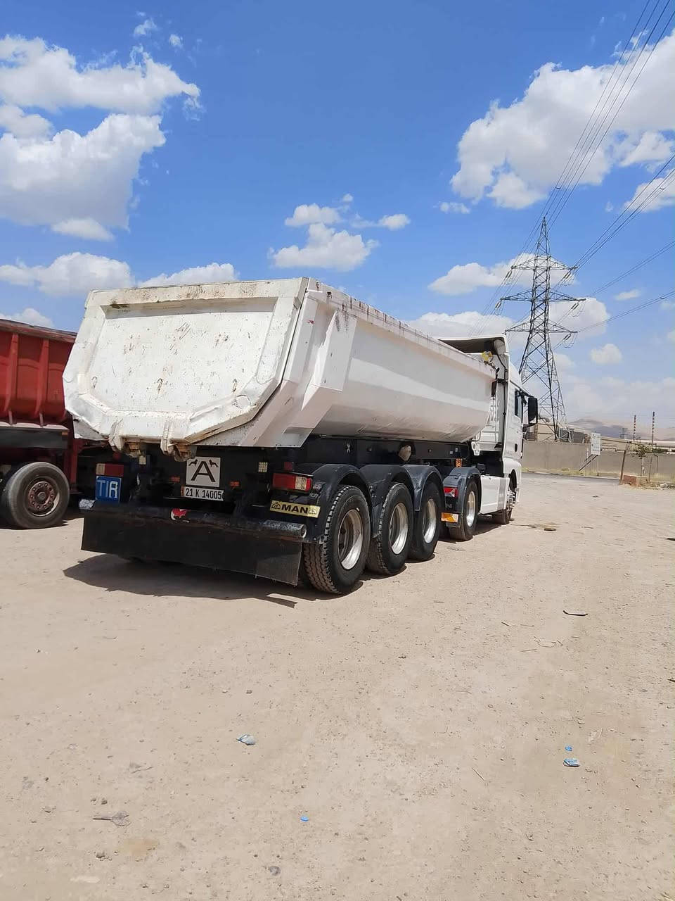 مان  مودیل 2016 حجم 440 تك سوبر
ریتادر سبلیت سلاجە بویلر  تخم تایر جدید ویل کروم

مربوت نساف 3 دنکر دبل تایر لیزر 47 طن سیارە احلا من صورە مابی ای نقص سنویە جدید 2029  .... سعر  کامل 465 ورقە بها مجال

***********

***********
