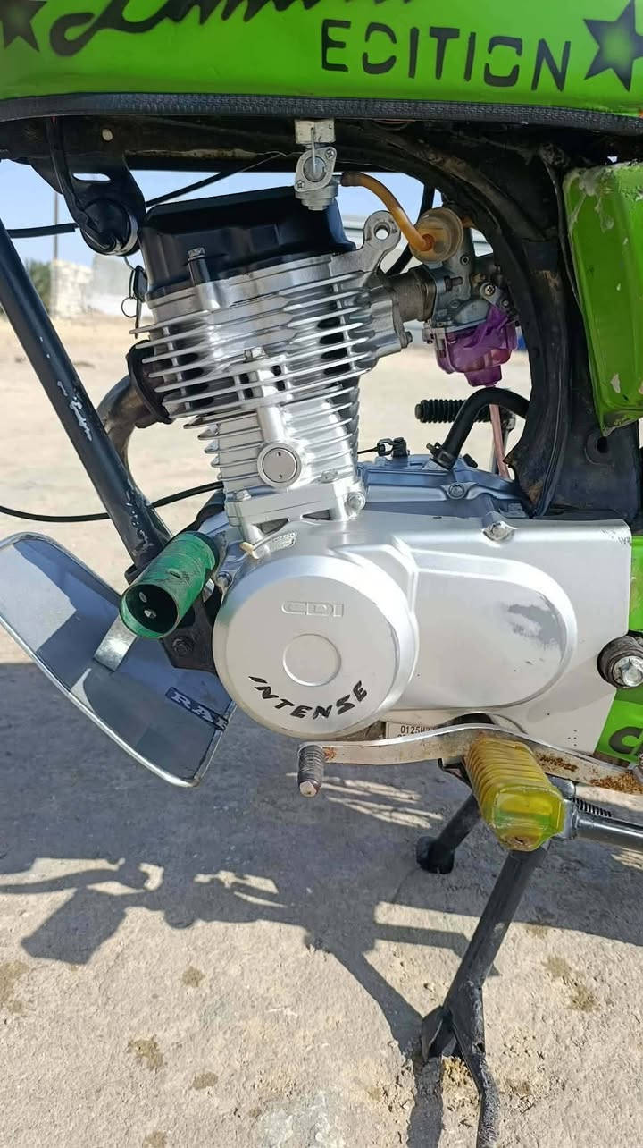 دراجة البيع موديل ٢٥ دراجة نضيفه خير من الله كلك العنوان الإصلاح السعر ٥٠٠ وبيه مجال ***********
