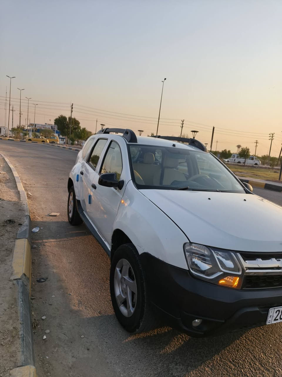 مكفولة من صبغ و تبديل
كير مكينه 2000 المرغوب حدادية تبريد ثلج تخم تاير كهربائيات مكفولة من كلشي شرط زيرو ترايها
رقم إنكليزي نجف بسمي سنوية لل31 
المكان الديوانية
***********
السعر 85 🔒🔒🔒
