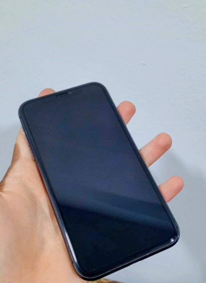 سلام علیکم ورحمة الله وبركاته
ايفون 11 عادي مستعمل للبيع
ذاكرة 128 وبطاريه 98
سعر 350 ألف مع كارتون 
للاستفسار واتساب
***********
