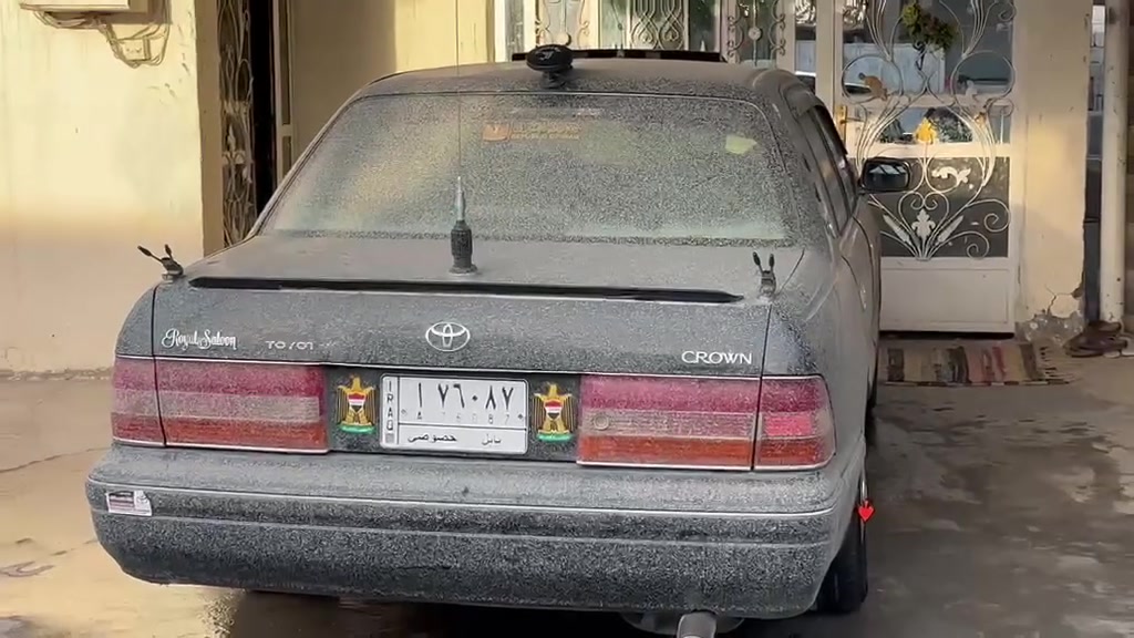 سلام عليكم سياره راس ثور موديل 2000 السياره كفاله عامه  مكينه سته 3500 سعر 120 وبيه مجال قليل مكان السياره حله ناحيه جبله التصال فقط رقم ***********
