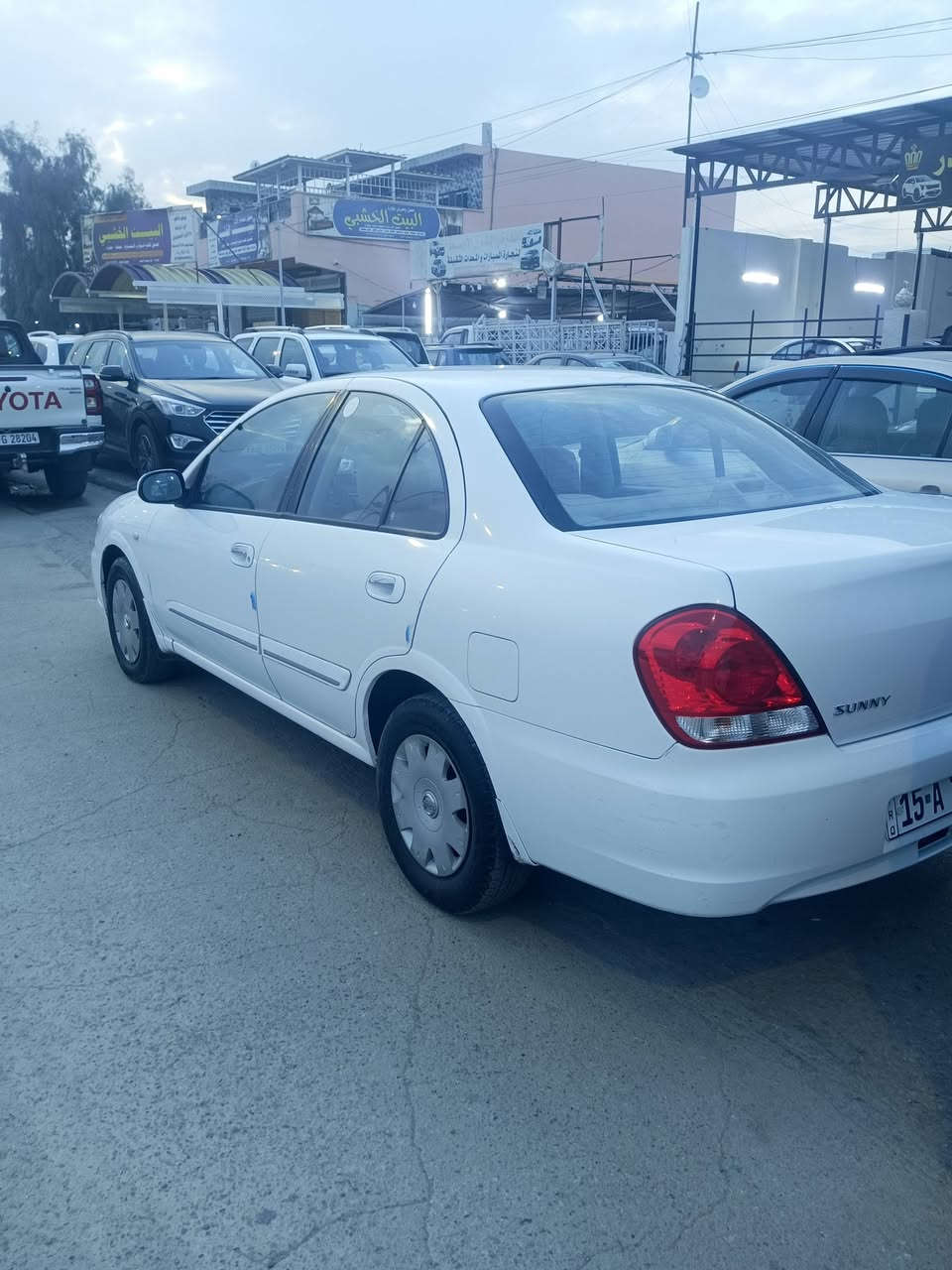 سلام عليكم سني 2010محسن محرك 1800 السياره كير محرك كفاله السياره بيه قطعتين فقط ولباقي كفاله الون ابيض، ثلجي السياره مال جناي متعوب عليه السياره تخم تاير جديد بالعافيه على صاحب النصيب سعر السياره 90 وبيه مجال بصيط جدا رقم ***********
