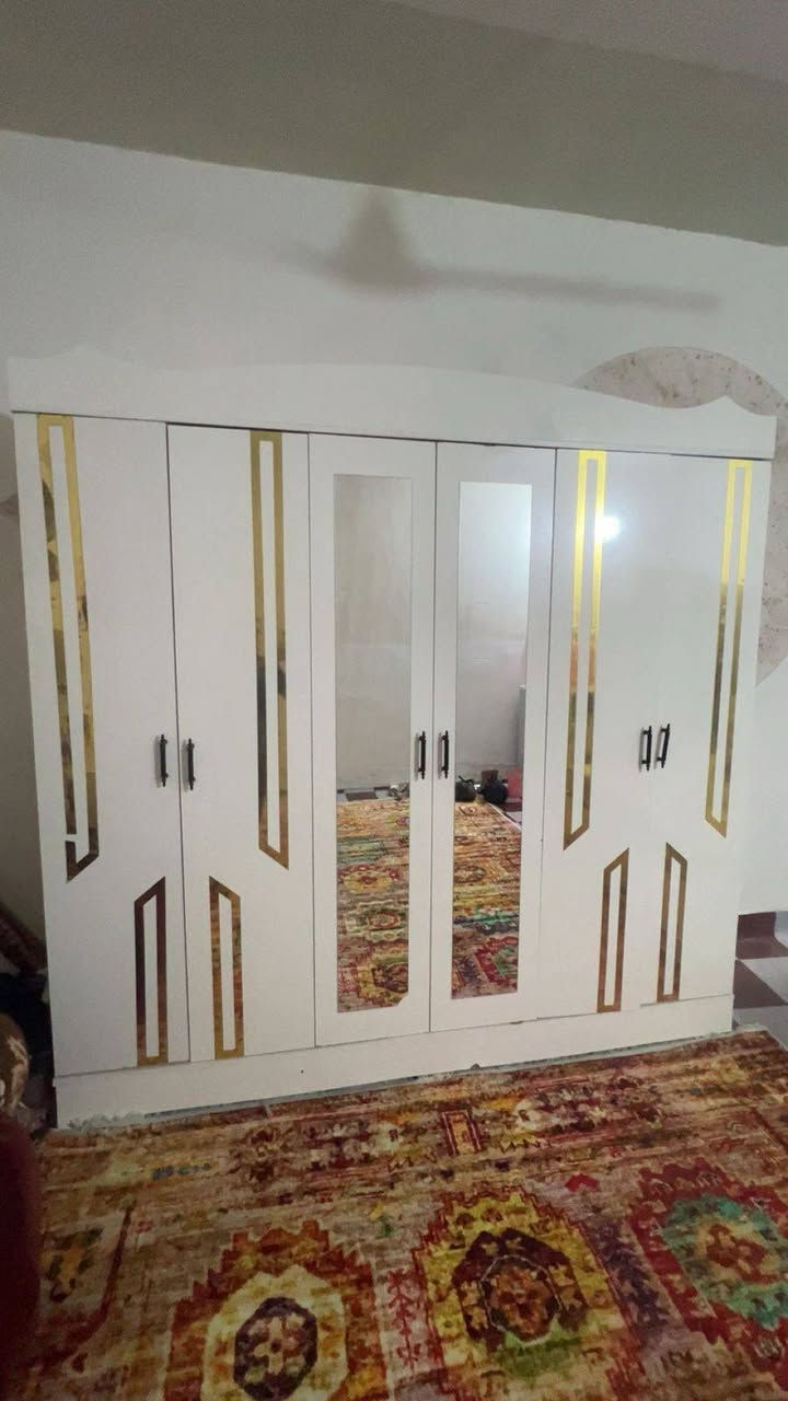 غرفه تركيه للبيع لسعر 400 فرن كهربائي كلش نضيف سعره50 للتواصل عل هاذ لرقم ‏‪0781 741 4598‬‏
