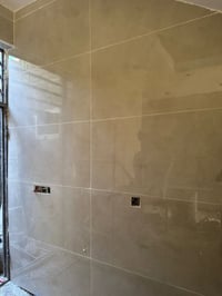 خلفه سرميك درجة اول جميع انواع السرميك مرمر وكاشي رقم واتس 07734293036