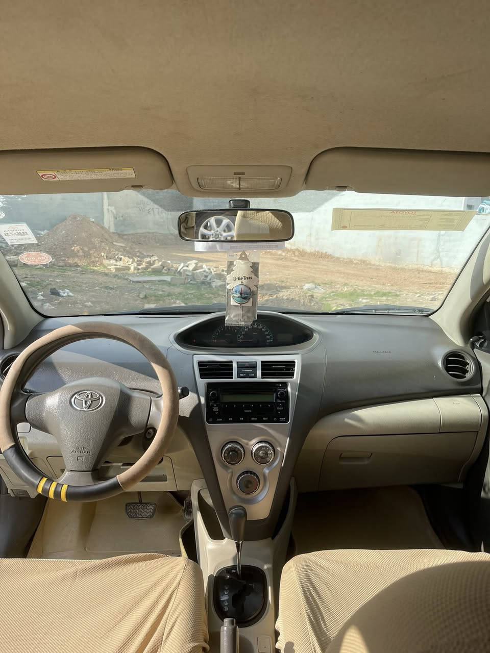 ٥ پارچە سبوغە بێ لێدران تەنها بەخ
مەکینە گەورە گێڕ تۆماتیک دەبل گێچ
گێڕ و مەکینە و تەبرید و هەموو شتی بەشەرت 
عربی:٥ قطعە مصبوغ بدون ضربە 
گیر و محرک بشرت تبرید و کلش بشرت 
محرک کبیر
‏***********
سعر ٩٢ مجال
