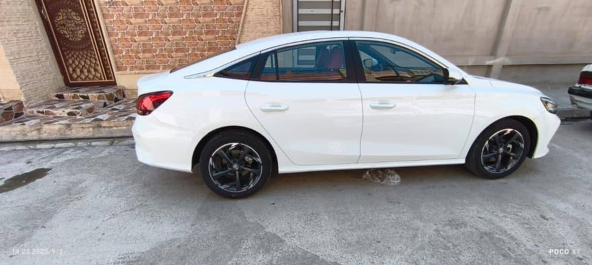 السلام عليكم امجي جيتي فايف2024  فول فول موصفات خليجي معروفه  بدون ضرر ماشيه ٢٠ محرك ١٨ جيداي مكاني موصل  ***********..***********
