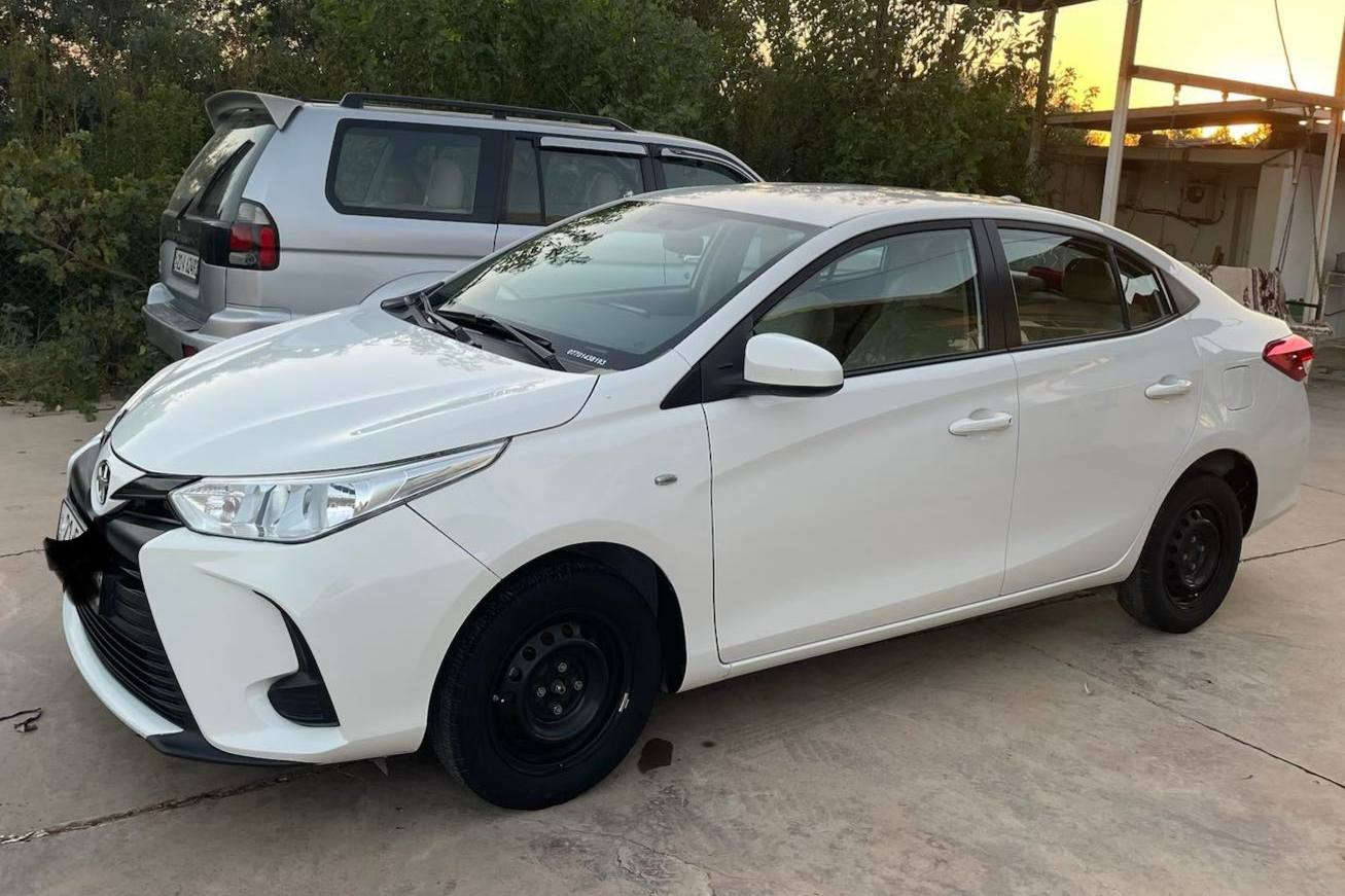 تۆیۆتا یارس  2022 گێر ئۆتۆماتیک 
سە نەوی تا 2030 تازە یە 
هایدرۆلیکی گێڕی تازە گۆڕیومە
ماوەی ڕۆشتنی سەیارەکە 75000کم 
کوشن و گاعی تازە تێگیراوە
شاشە و کامێرەیە
ڕەسمی سۆنەرەکەیم داناوە 

سعر : لە کۆمێنت داوای بکە ڕاستەوخۆ بۆت دێت 🤖 

گێڕ و مەکینە و تەبرید بەشەرت
بە شەرتی بێ ناوگرتن و بێ ئێرباگ 
سلێمانی -

ژمارەی خاوەنەکەی 
***********
