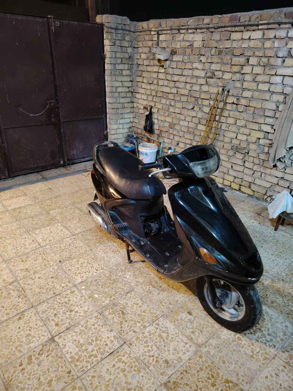 السلام عليكم شباب درجة لبيع فراشة ماناقصة شي كلها شغالة العنوان المجر الكبير السعر 300 (***********)
