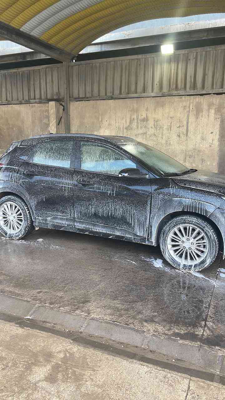 سياره هونداي كونا للبيع 
موديل 2019 
مواصفات بصمه تدفئه كراسي 
رادار امامي وخلفي 
مانع التصادم 
ويل 17 
بعد في كثير من مواصفات 
السعر عل خاص 
رقم تليفون ***********
