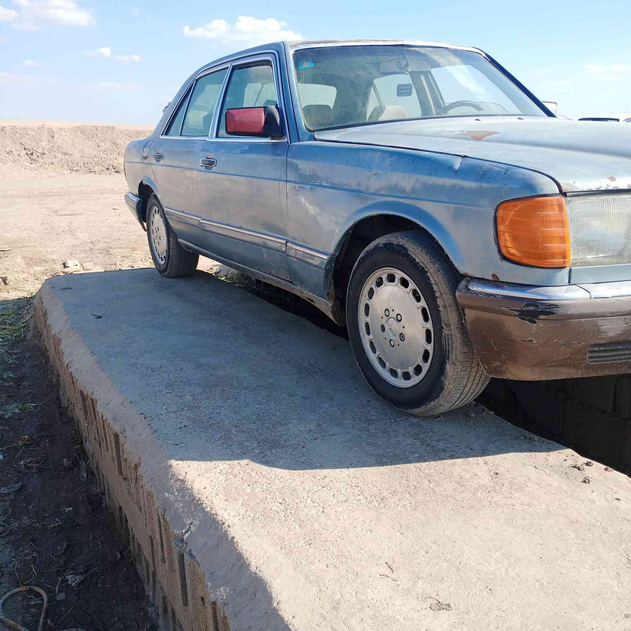 سلام عليكم مارسدس للبيع موديل 91
سنوية جديدة رقم بغداد .مكلف بالنشر توصال علا الرقم 
‏‪***********‬‏ .
