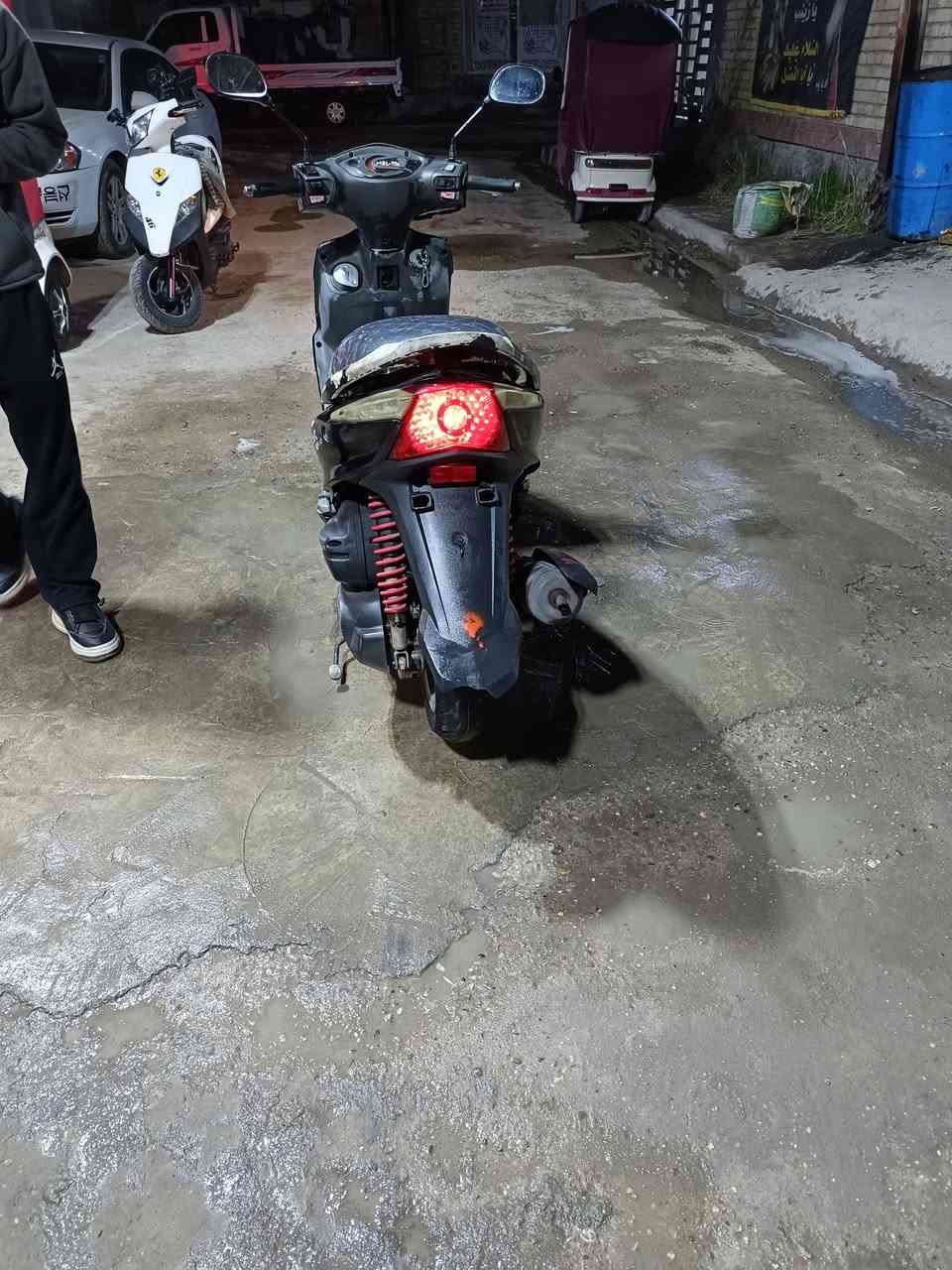 سلام عليكم دراجه سيام مكفوله كفاله عامه من معرض نازله دراجه حجم مكانه ١٥٠سيسي سرعته ١٨٠ البيع أو مرواس بدراجه نضيفه  صاحب دراجه *********** سعر 600الف
