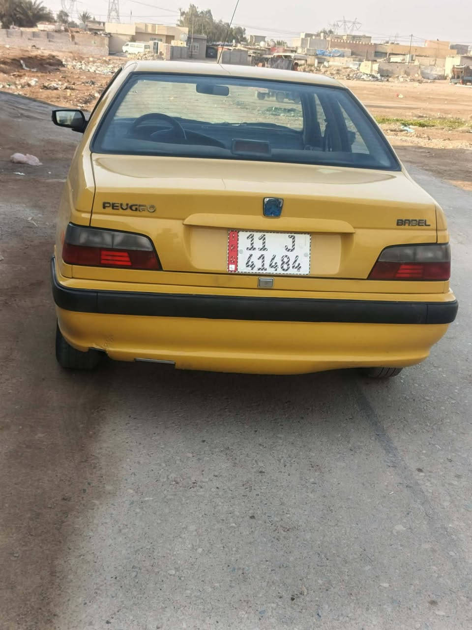 بيجو 2015 للبيع فقط خشم الجاملغ صبغ كد شبر والهلال الخلفي بي تصليح بسيط البنيد مبدل. الباقي كفالة تبريد تدفئة تخم تاير جديد مكينة السيارة الفرنسي المرغوب بسمي تحويل ثاني يوم مكينة مكفولة للاتصال *********** بغداد المعامل منطقة السعادة
