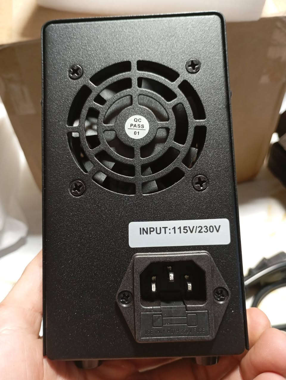 شابرتك. مزود طاقة مستمر 

لجماعه صيانه الاجهزه  ولابتوبات 

62 فولت. جديد لك هوه وملحقاته 

سعر 45.///   سعره بلسوك  85  

للحجز خاص


**إذا كنت صاحب هذا الإعلان وتريد حذفه لأي سبب، رجاءا أرسل رسالة إلى الدعم الفني**