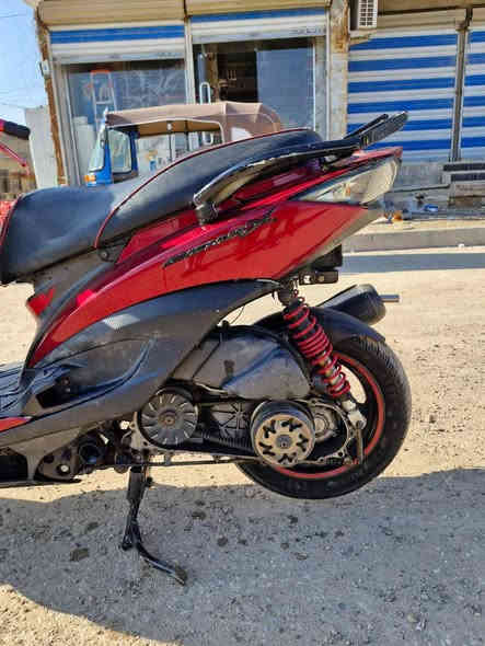 سلام عليكم سكنس الد لبيع مكينه بلديه كلجات رياضي صالنصه رياضي مكينه ما مفتوحه شلعه و معدل شك الكاع جيب الف فيتر وتعال افحص دراجه خير من الله مكاني بغداد مدينه الصدر السعر 800وبيه مجال ***********
