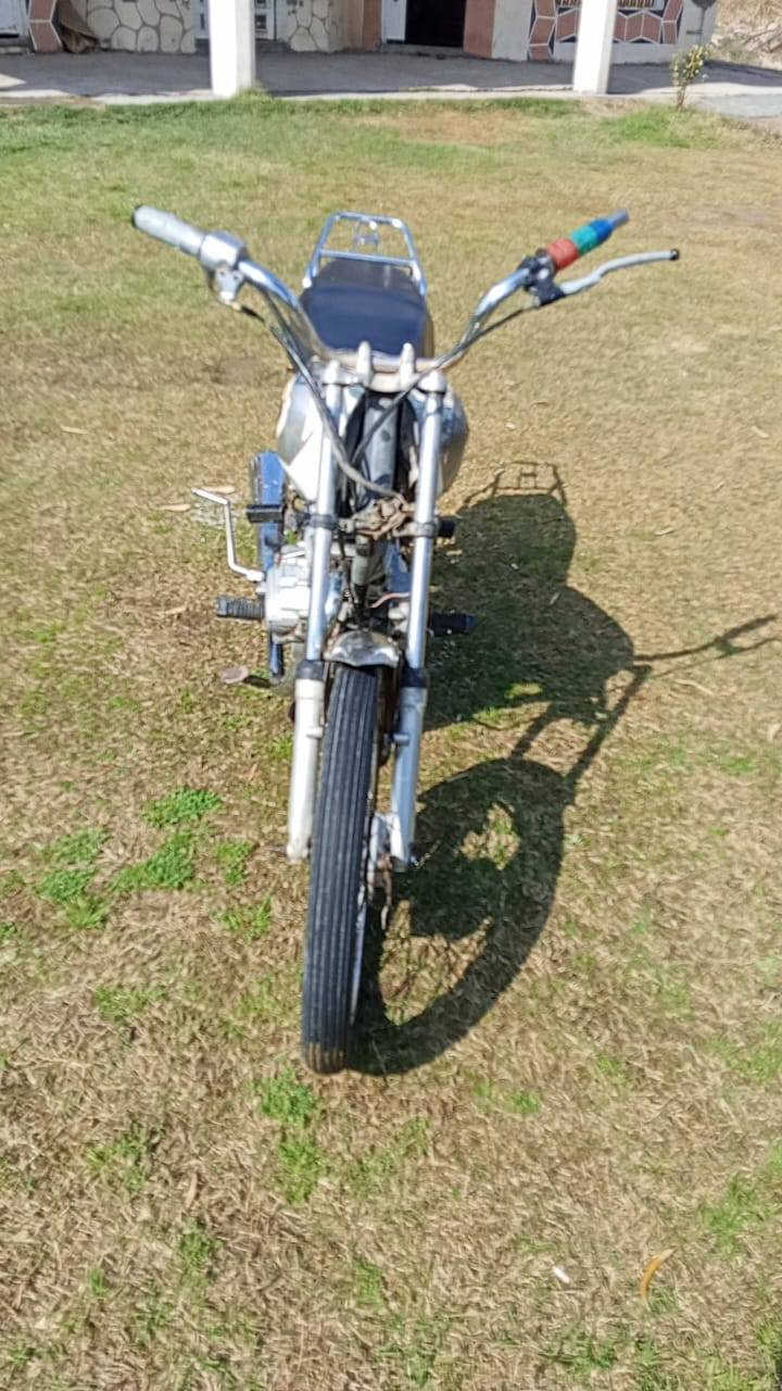 دراجه للبيع موديل 21كلك مكفول كفاله عامه السعر 250 بيه مجال للشراي
الاتصال ***********
