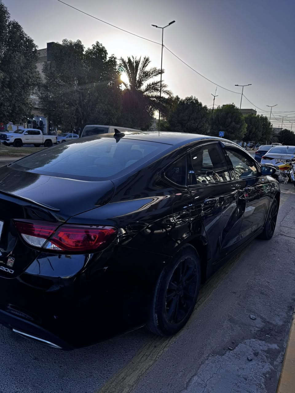 السلام عليكم

كراسيلر c200   (بيع او مراوس)  
موديل 2017
السياره باسمي تحويل مباشر

مواصفات
محرك سته سلندر 3600
شاشه كبيره 
كشن السايق كهرباء 
كشنات مخمل
كير ماوس 9 نمر
شفتات ستيرن

حادثها من امريكا جاملغ وبنيد
وبالعراق صار بيها باب خلفي وبعده على حاله بدون تصليح موضح بالصور وسونار موجود
***********
