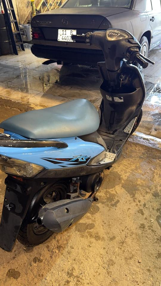 السلام عليكم ماكس عدله مامفتوحه دراجه شغاله من الطول للطول كهربائيات كامله مابيها اي نقص ماخذها من الزيتون بمليون و300 وموجود الوصل 
رايدها ب700 الف دراجه نضيفه ومامفتوحه 

***********
