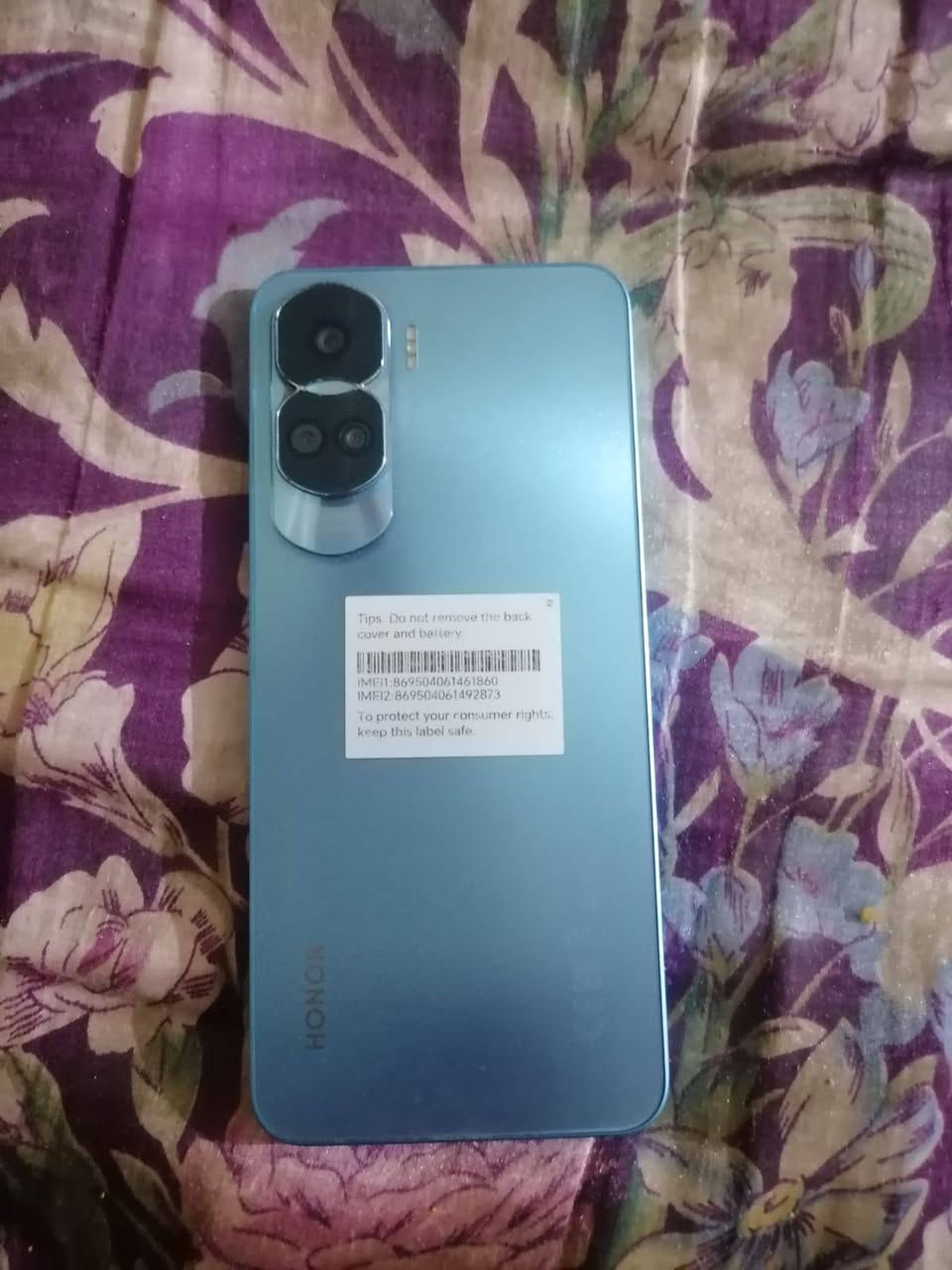 السلام عليكم تلفون للبيع هونر ٩٠ تلفون جديد ذاكره ٢٥٦ ورام ١٦ تلفون نضافه ١٠٠ محتاج وايد ابيعه ب١٧٥وبي مجال للشراي *********** واتساب أو اتصال
