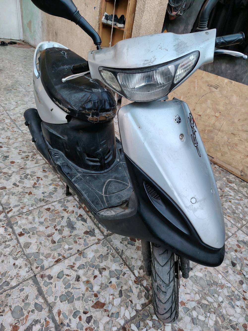 دراجة نظيفة جدا شغالة
عنواني بغداد مدينة الصدر الاورفلي 