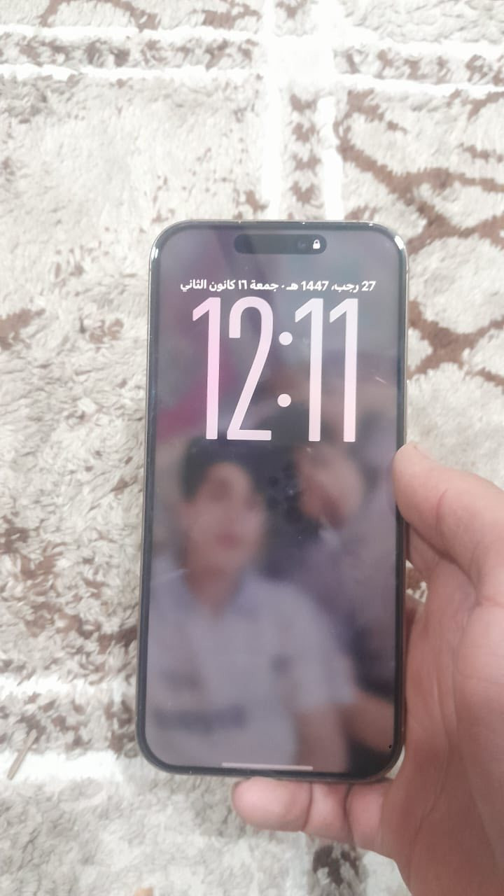 سلام عليكم
أليفون 16برو ماكس 
ذاكره 256
دبل سيمكارت 
بطاريه 89
كارتونه مال جهاز مجوده هيه ملحقات كامله 
 
جهاز نضيف أخوو الجديد شخط ماا بيه 

السعر مليون 350
العنوان بغداد 
***********
