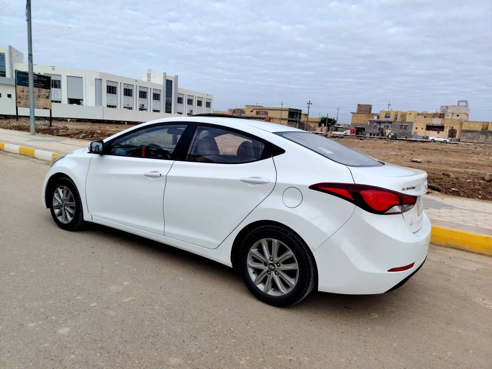 مكلف بنشر 
النترا خليجي موديل 2015 سياره جاهزه فول مواصفات 
محرك 1800 دوش تخم تايرجاهزه  بيه صبغ جاملغ امامي فقط مكفوله من الضربه والتبديل مكان السياره ذي قار قضاء النصر،
***********
***********
