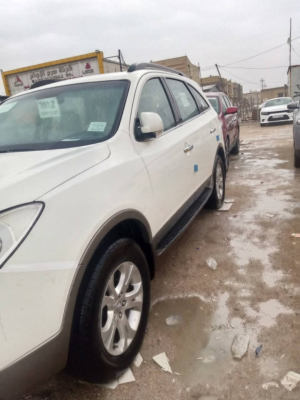 سلام عليكم فير كروز للبيع موديل 2012 مكفولة كفاله عامه من ضربه وصبغ وتبديل حتى من  الرصعه تبريد ثلج تدفئ مرايات شفط كشنات كهرباء جنطه شفط تحديد سرعه حداديه جديده تايرات جدد مكينه سته سلندر سبعة راكب بسمي تحويل ثاني يوم رقم ذي قار سنويه لل 30 سياراه وضع الشركة مال جناي المكان الناصريه مركز الرقم *********** السعر خاص بيع ومراوس
