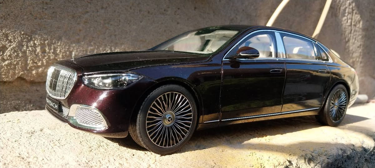 السلام عليكم ❤️❤️❤️❤️❤️❤️
مارسيدس 
شركة نوريف 
حجم 1:18
❤️❤️❤️❤️❤️❤️


**إذا كنت صاحب هذا الإعلان وتريد حذفه لأي سبب، رجاءا أرسل رسالة إلى الدعم الفني**