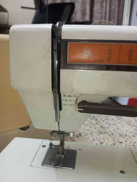 السلام عليكم
مكينة تطريز يابانيه 16 نوع خياط مع كامل ملحقاتها من كڤر حمايه و محوله لا تحتوي على اعطال
مكاني ذي قار الشطرة
رقمي ***********
