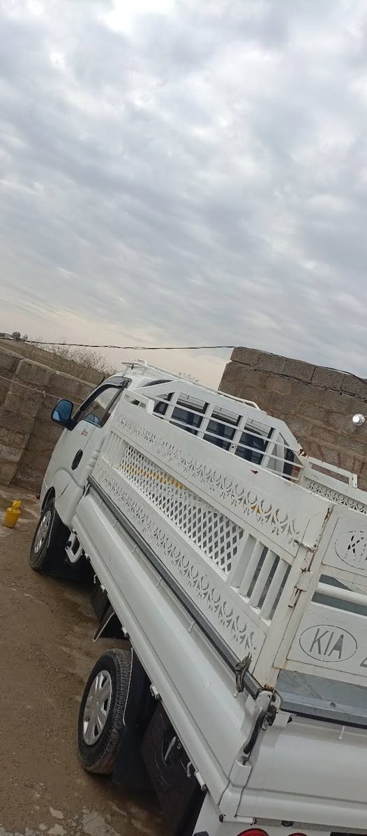 سلام عليكم محجل للبيع مكان صلاح الدين تكريت السعر 400 وبي مجال اتصلل وبيك خير وتدلل ***********
