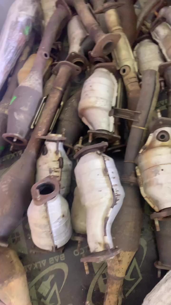 السلام عليكم متوفر حجر بيئه اكستيرا وبافندر وتخم ارماده للاستفسار *********** امير
