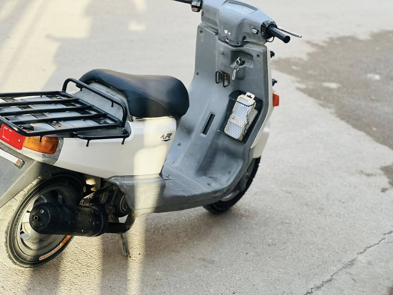 ‏سلام عليكم عندي دراجة بكم دراجةرنيه دراجة نظيفة كلش أحلى من الصورة السعر 500 وبها مجال شي بسيط ￼ أي استفسار على هذا الرقم *********** ￼
