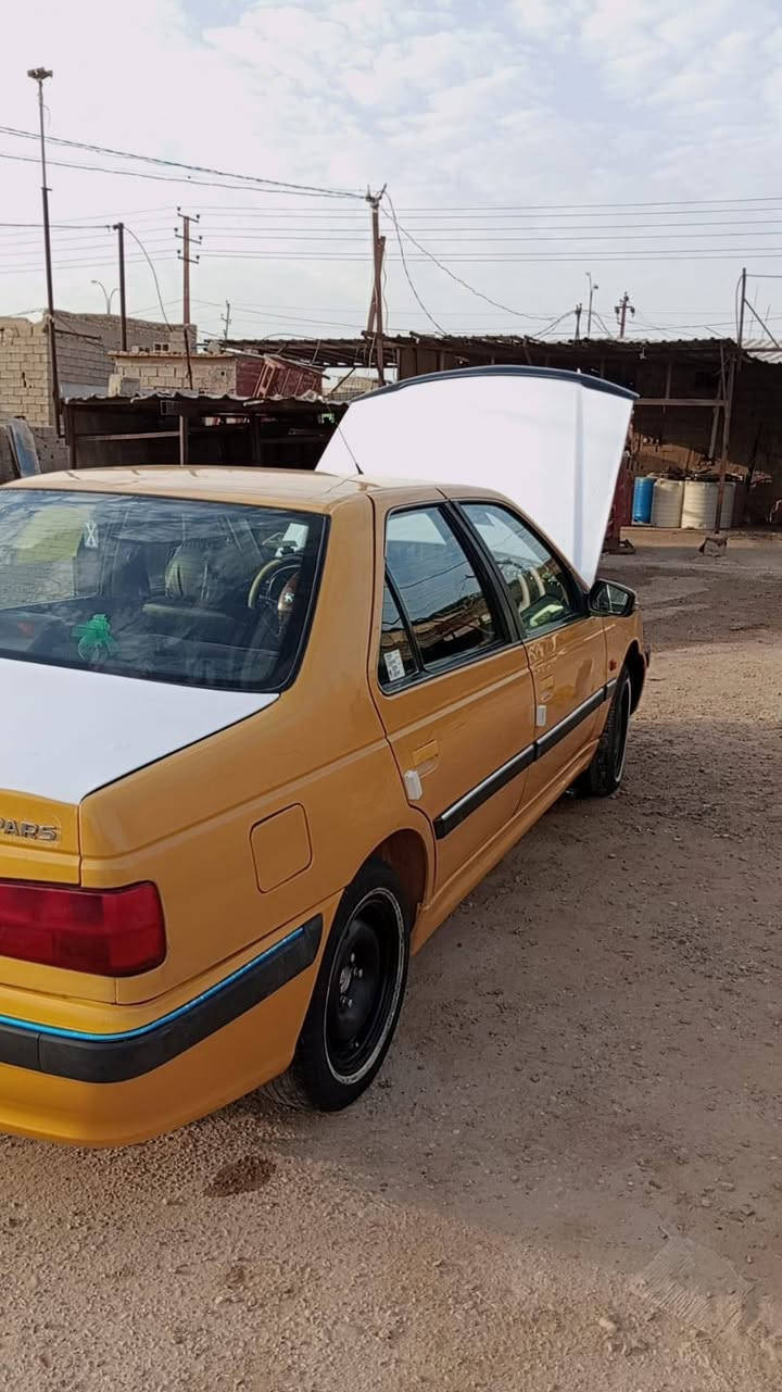 سلام عليكم شباب سياره للبيع بيجو بارص موديل 2015 رقم بغداد تحويل مباشر باسمي مصفره هيئه وغرامات مكينه وكير حلوات تخم تاير جدد   حداديه جديده دواخل نضيفه السعر 40 وبيه مجال للطيبين للاستفسار الاتصال*********** مكاني بغداد النهروان اتصل وخادم
