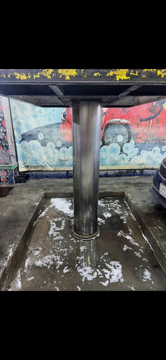للبيع جك كرواتي كما موضح في الصور مع كمبريسر 550 مع مضخة ثري فيز مع بطل اوكسجين محور بطل رغوة 
للاستفسار ***********
بغداد
