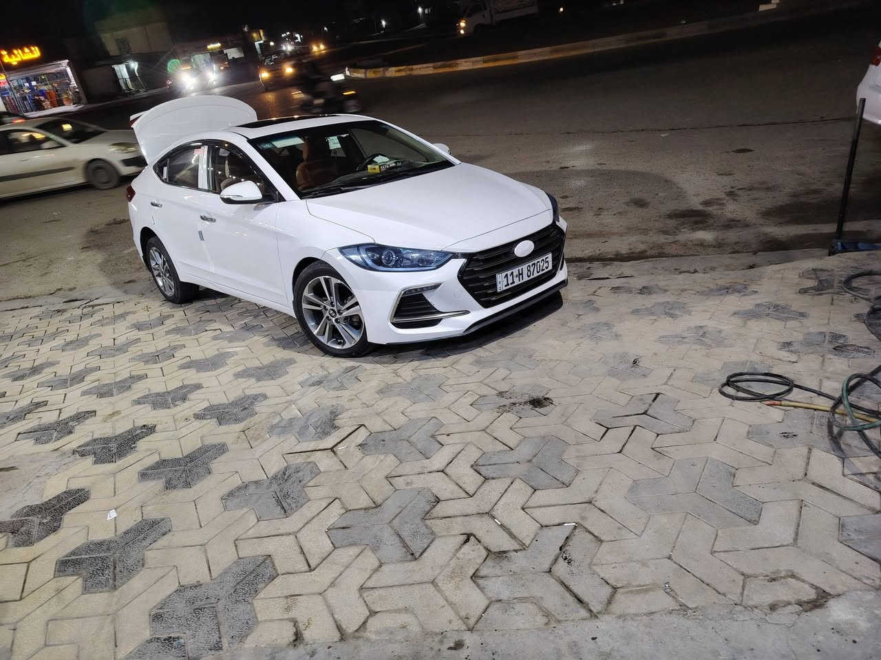 سلام عليكم من رخصت الادمن النترا 19فئه سوبر رقم بغداد خليجي مكفوله بيهه بارد بصيط مكان السياره عامريه الفلوجه السعر المطلوب 163وبيه مجال حك جيهه مكلف بلنشر تواصل ***********
