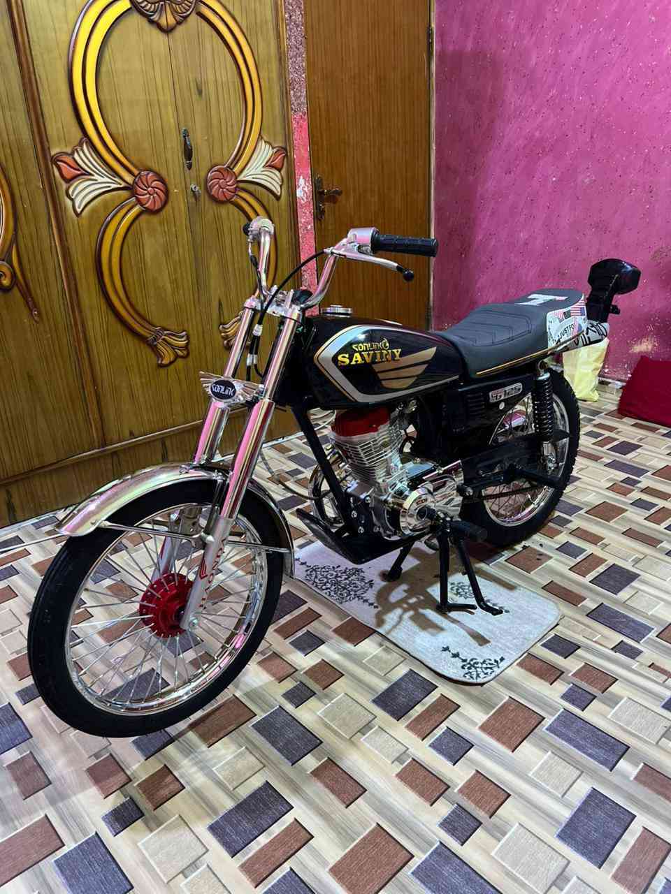 أقره المكتوب صحيح✔️ ياله تراسلني 👍جيكلي نصبه شني ملتها🤞 شراي بخدمته ولمو شراي خيطلع كبل ولوتي اله فرا بلفلكه،، للبيع دراجه اوراق اصولي بسمي تحويل مباشر شلامجه شاصي 18 ومعمره توها كفاله وكاله طك فلين دراجه كارتون جيس  سعرها مليون و250 بيها مجال كلش قليل كلش بدون سيبايه دراجه تنباع ،، مكاني بصره جزيره باب لهوه،، رقمي فعال تصال وتساب،، ***********
