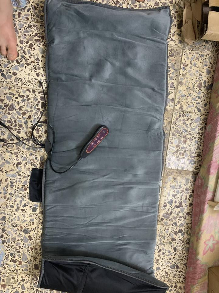 سلام عليكم
جهاز تدليك الجسم بالكامل من الرقبة للرجلين والحلو بي جهاز الرقبة والارجل مفصولات تكدر تستخدمهن فقط هن 
سعر الجهاز 60 الف ويوجد توصيل كافه محافظات العراق ***********
