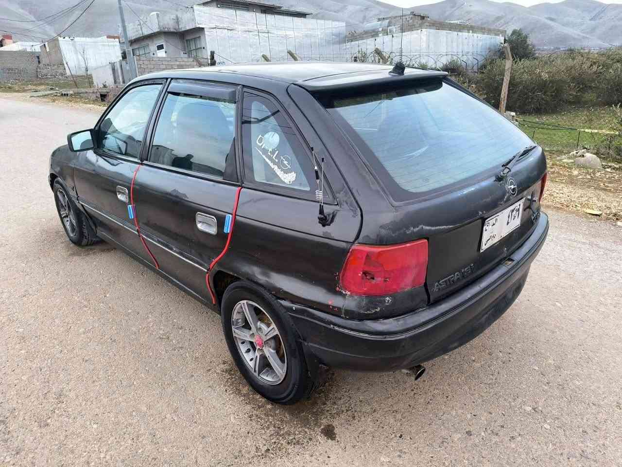 ئۆپڵ ئەسترامۆدێل 1993گێڕی عادی
مەکینەی 16ی فەلی پاوەرقایش پان
ئاڕمی پلاستیکی سلێمانی بەشەرتی
ئاڕموئەوەلیاتو موسو بڕاوەو دەعمیش
گەرمیوکارەبی هەموی ئیش دەکات
ڕزیوی نیە دەعمی نیە پاتری لۆکە 
نرخی فرۆشتنی 18گەڵاو کەمێک 
معامەلە ماڵم لەسلێمانیە نزیک هەواری شار تکایە ئەگەر کڕیاری هەموزانیاریەکان بخوێنەوە ئینجا پەیوەندی بکە *********** السليمانية, العراق
