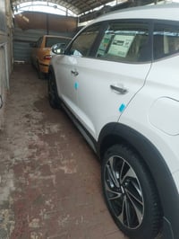 توسان للبيع موديل ٢٠٢٠ مكفَوله خليجي فول مواصفات عدى البنرامه رقم بغدا...