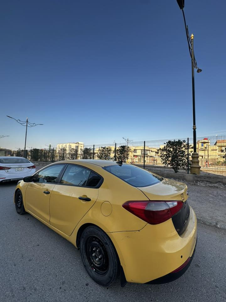 فورتي 2016 أمريكي
مكينه وكير مكفولات ضرر السيارة مرفق بلصور
رقم بغداد بسمي تحويل ثاني يوم سنوية ل29
سونار السيارة مرفق بلمنشور حادثه جنطه وجاملغ 
سعر السيارة 85وبيه مجال مكان السيارة السماوة 
***********
