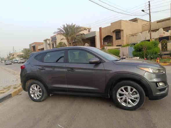 سيارة توسان هونداي. بغداد للبيع محرك 2000اوتوماتيك
وارد امريكي
4سلندر
ماشية 35000ميل
عدد المقاعد 5
اللون رصاصي
السعر15.600$
للاستفسار الاتصال على الرقم
📞0785 617 1768ة بغداد
