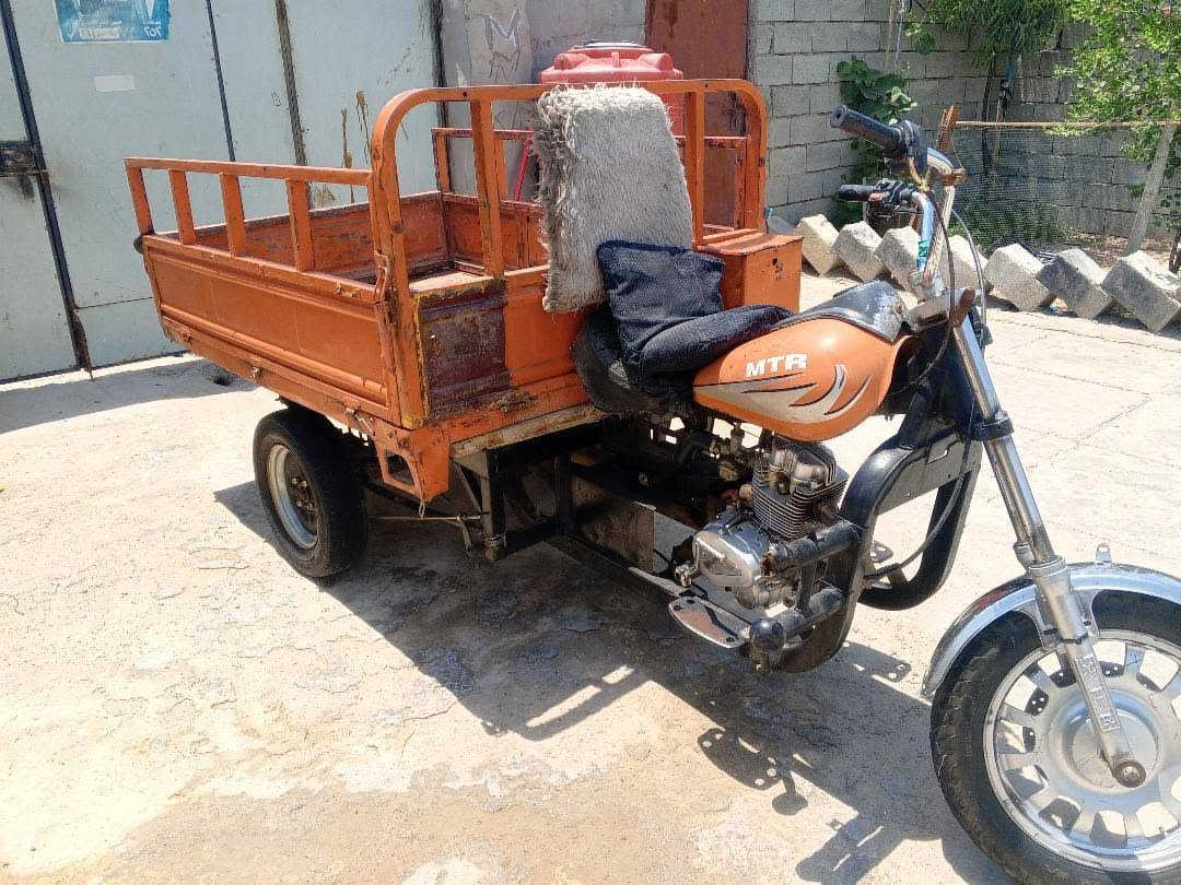 السلام عليكم سوته للبيع امتي ار ادوات مكفوله عشائر شاصي مكفول دبلات جديده بدي نضيف ومكينه حلوه تخم تاير ويل جديد جاهزه للعمل وما نقصها شي السعر 550وبيها مجال قليل مكاني البصره قضاء الزبير الرقم *********** البصرة, العراق
