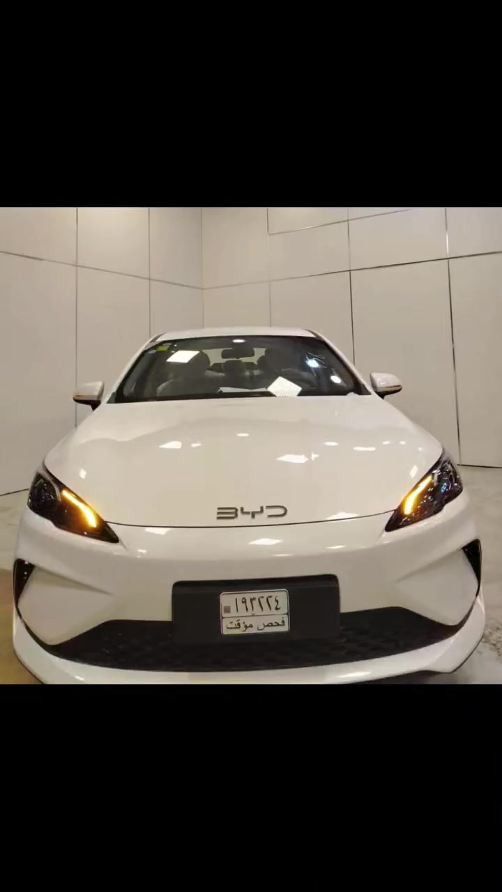 BYD
سيل 5
موديل 2025
اللون ابيض
محرك 1500
ثلاث انظمة كهرباء + بنزين + هايبرد 
كشنات جلد
بصمه + كارت
كاميرا خلفية
تانكي كبير 65 لتر
تمشي2000 كيلو متر
بسعر مناسب
العنوان بغداد حي الجهاد نزلة جسر العامرية معرض قرطبة التواصل *********** شركة لؤلؤة الناطور لتجارة السيارات الحديثة
